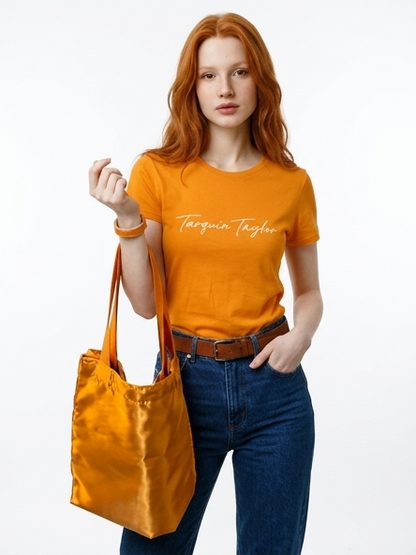 Women’s Signature Short Sleeve