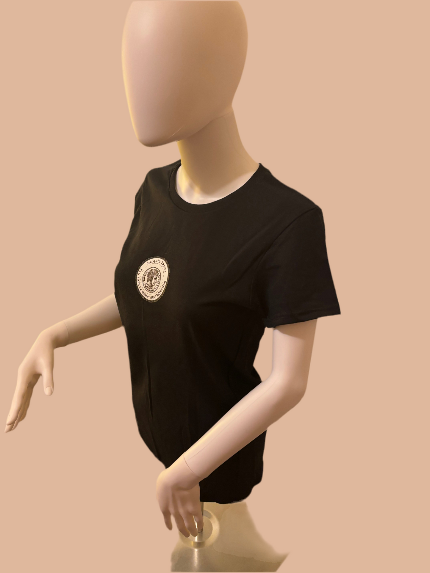 Women’s La dolce vita collection tee black