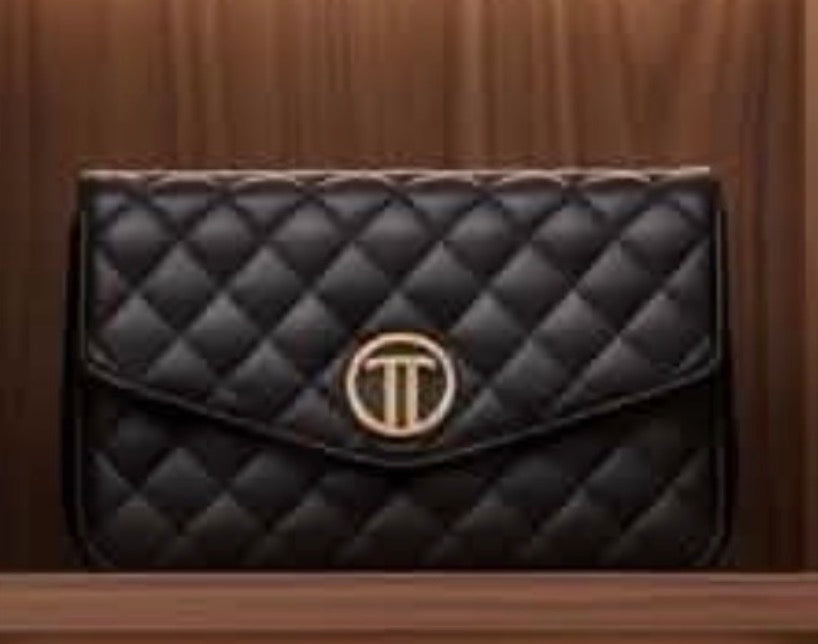 Women’s The Trevi Quilted Flap