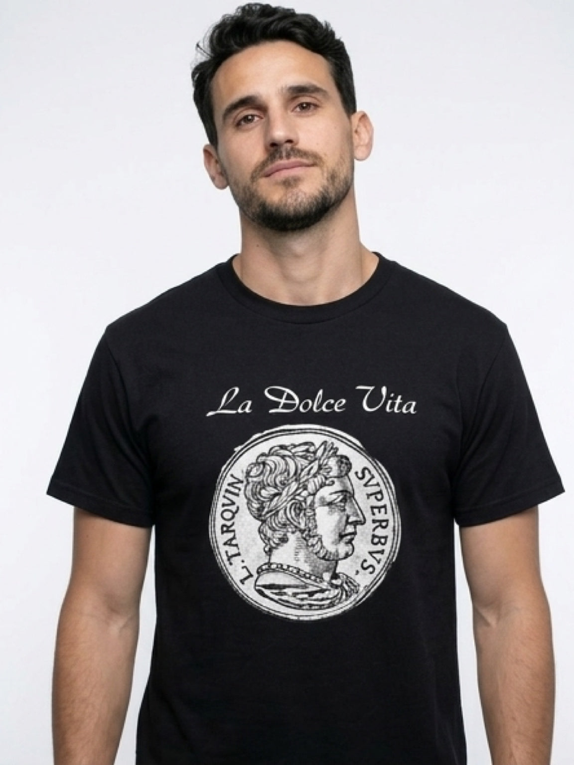 Men’s La Dolce Vita big coin tee